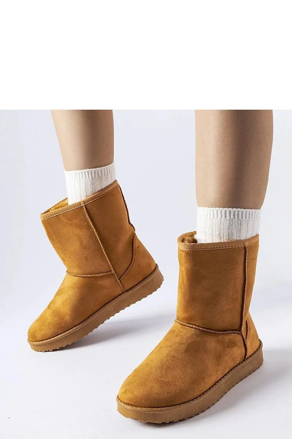 Caramel insulated classic snow boots