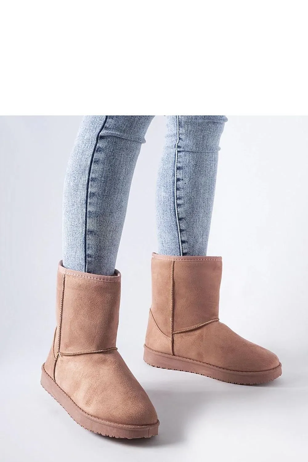 Caramel insulated classic snow boots