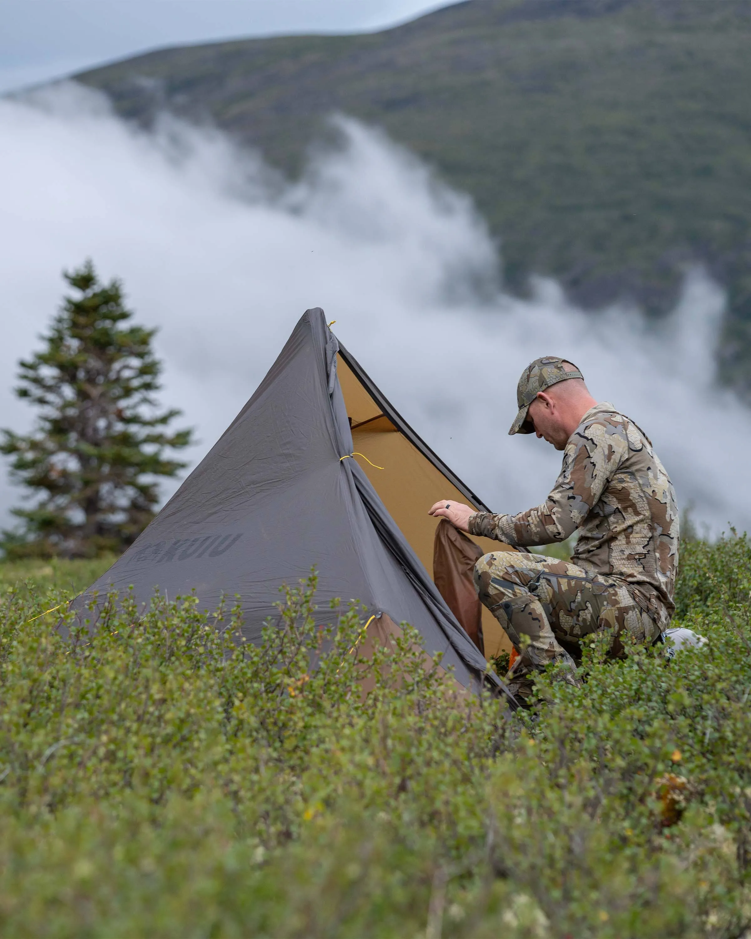 Summit Star 1 Person Tent | Gunmetal-Orange